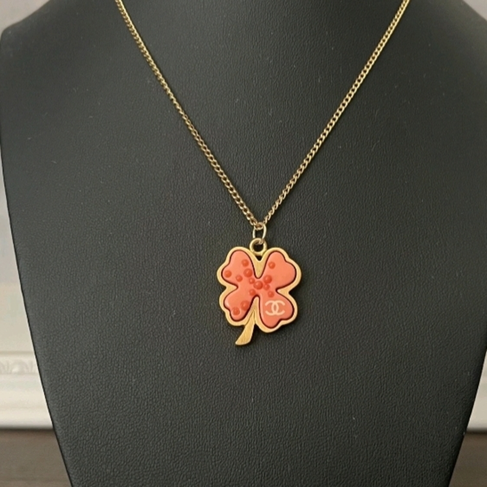 Authentic CHANEL Clover Coco Mark Pendant W Free Chain/Bag/Box